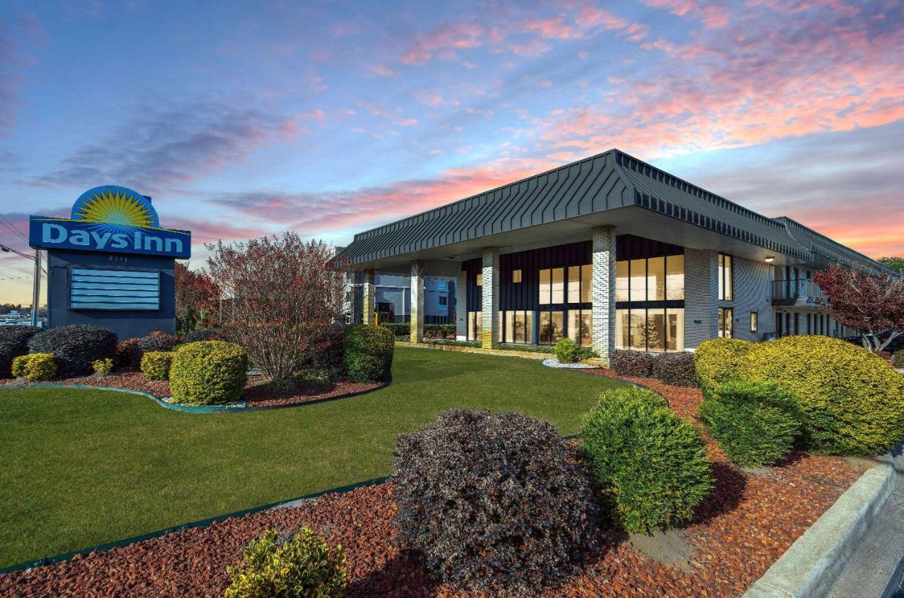 Days Inn By Wyndham Florence/I-95 North Εξωτερικό φωτογραφία